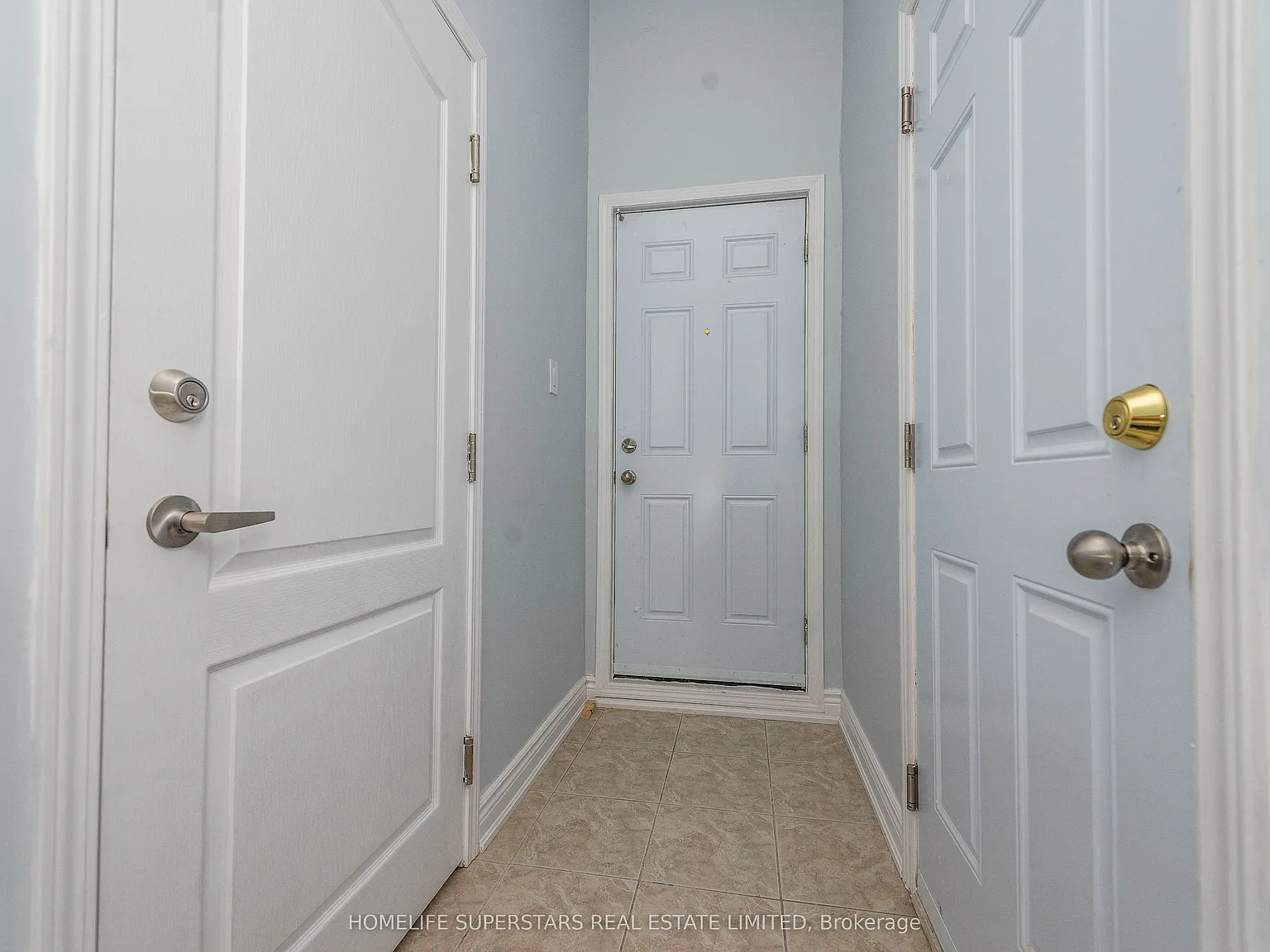 3 bed, $2,000 — Photo 3