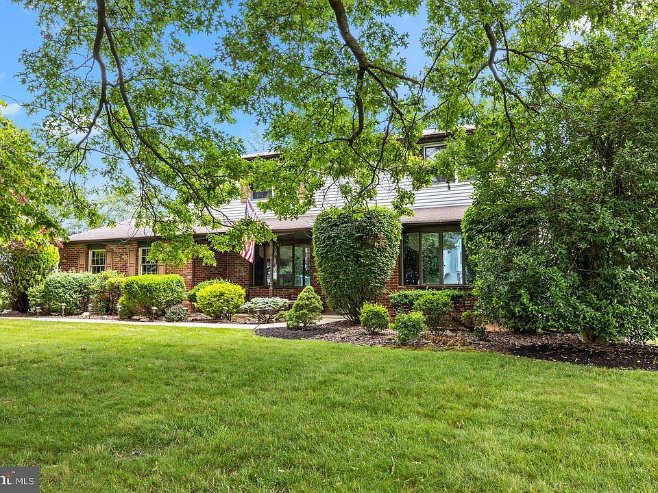 19 E Julianna Dr, Churchville, PA 18966 Zillow