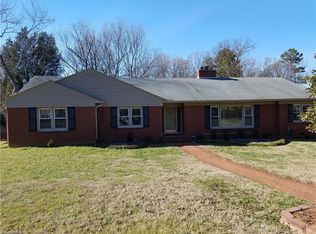 600 Weaver Dr, Lexington, NC 27292