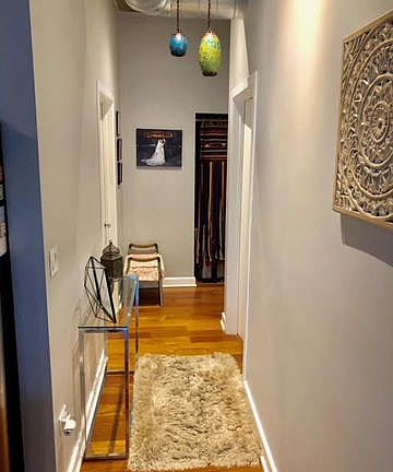 2nd image of 1305 S Michigan Ave E #913