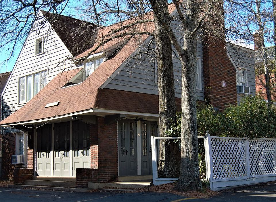 1st image of 1703 University Blvd