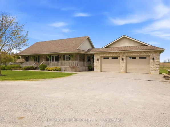 61 Wilson St, Huron East, ON N0K 1W0