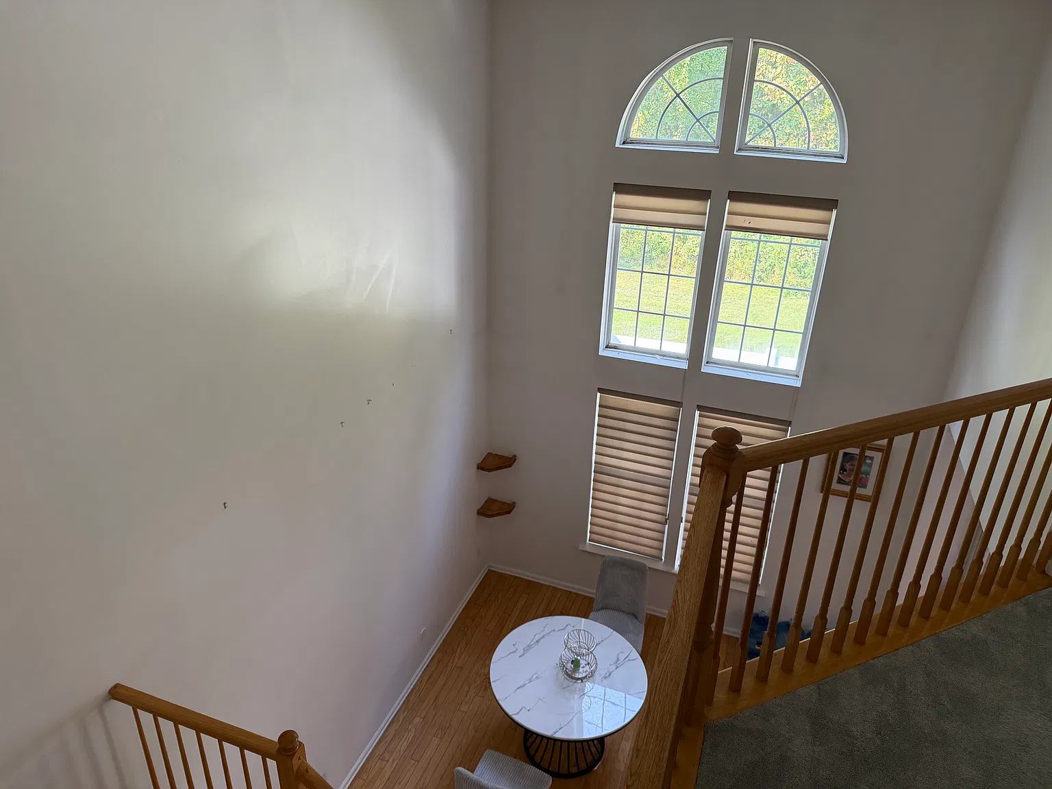 3 bed, 2.5 bath, 1924 sqft, $3,900 — Photo 4