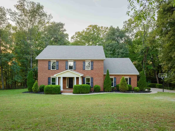 312 Saddlebrook Dr, Killen, AL 35645