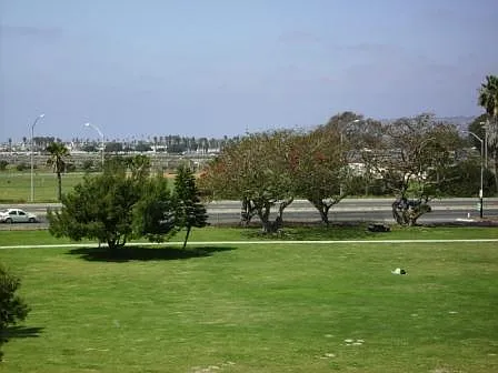 4730 W Point Loma Blvd #8 — Photo 11