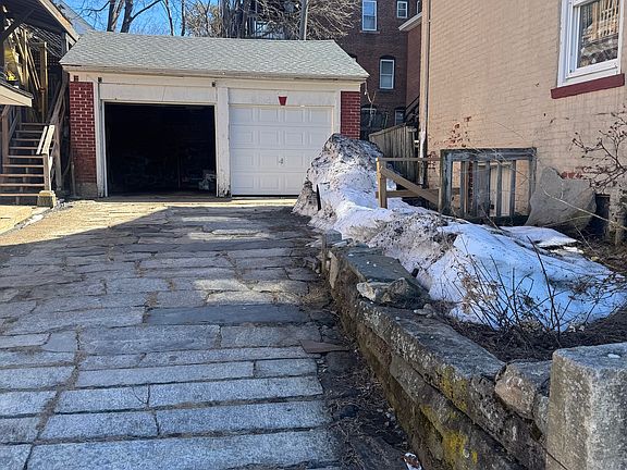 2nd image of 30 Cliff Street
