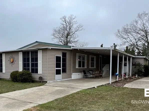 1187 Ridgewood Dr, Lillian, AL 36549