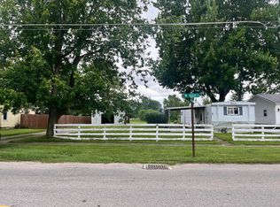 43 W High St, Ashley, OH 43003