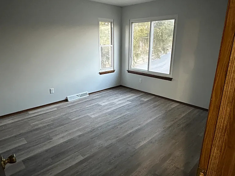 10071 W Congress St #5 — Photo 3