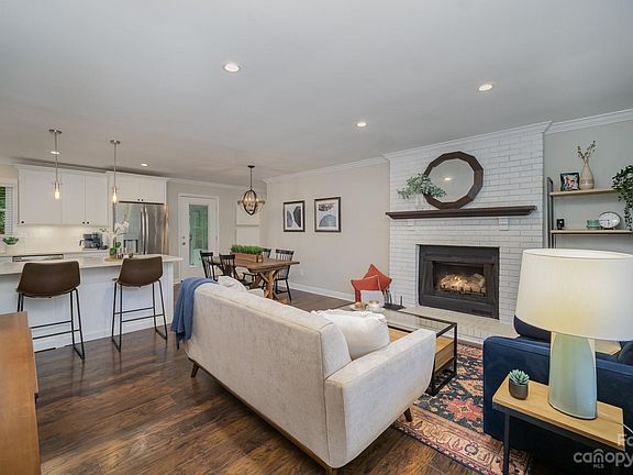 4th image of 6425 Teague Ln