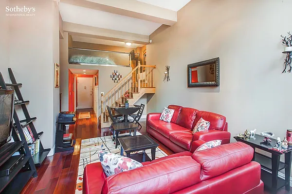 Sold by Sotheby's International Realty | media 2