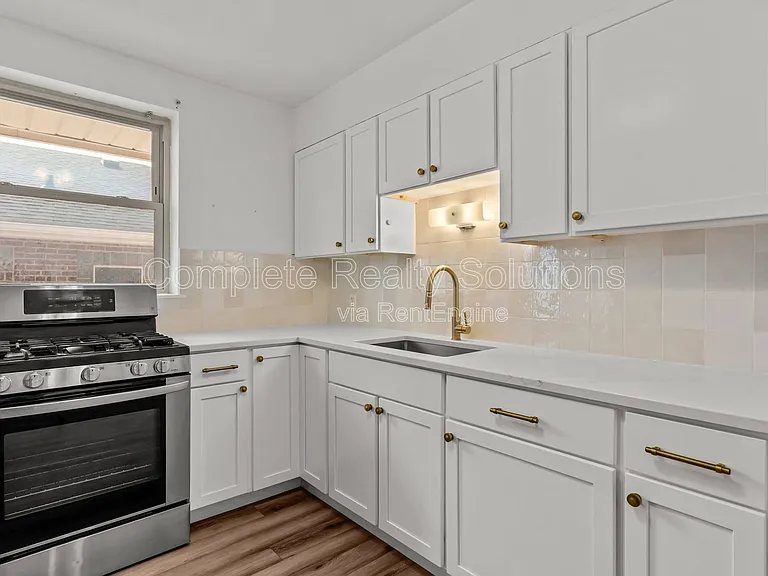 5655 Potomac St — Photo 3