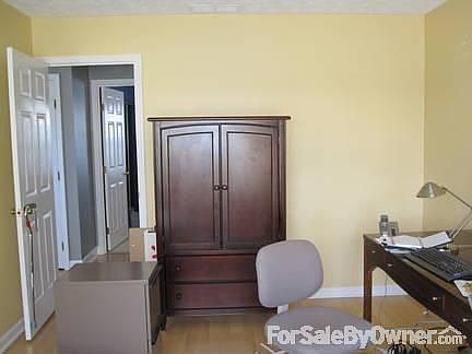 5th image of 4237 Southmoor Park