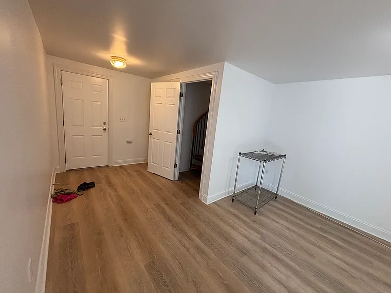 89 W Palisades Blvd #1 — Photo 19