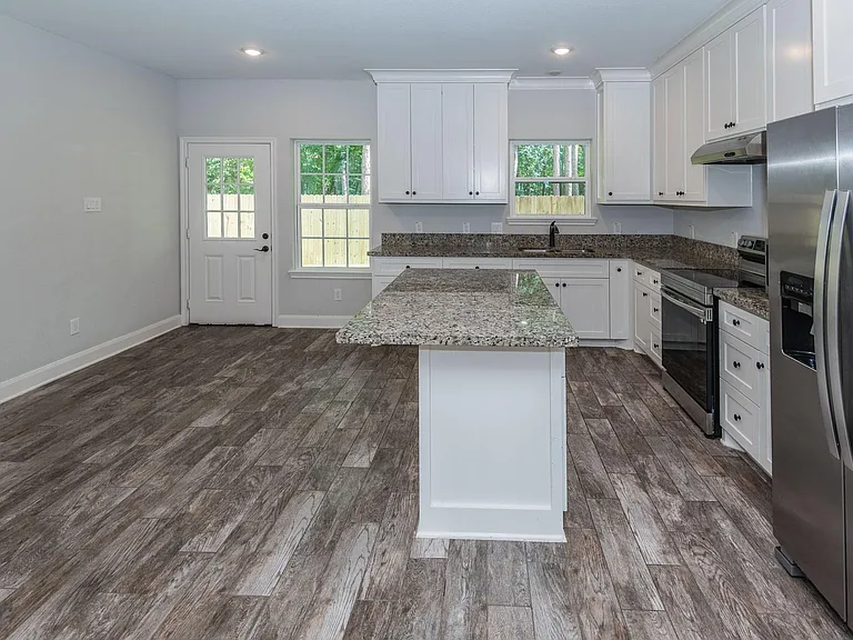 7705 Pin Oak St — Photo 7