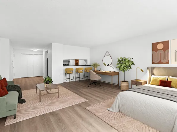 376 Broadway image 2 of 3