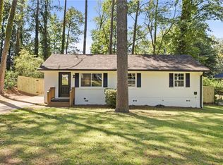 1676 Hollyhock Ter, Decatur, GA 30032