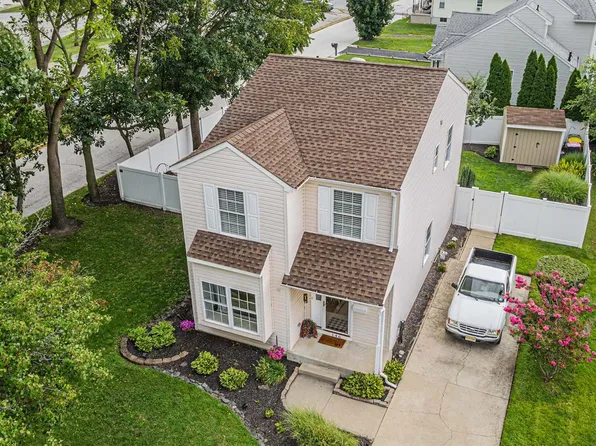 146 Pine Ave, West Berlin, NJ 08091
