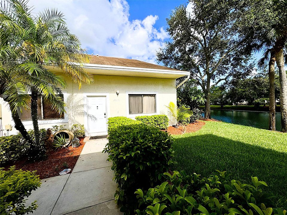 1st image of 10130 NW 33rd Place