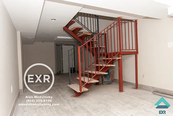 Rented by EXR | media 23