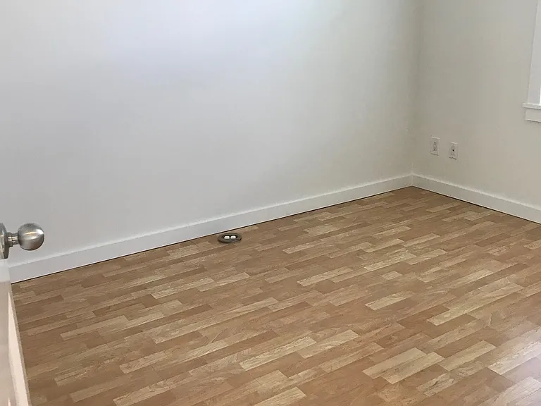 715 Caroline St #103 — Photo 22