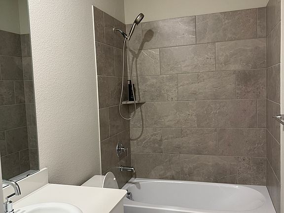 3rd image of 2653 Amistad Ln