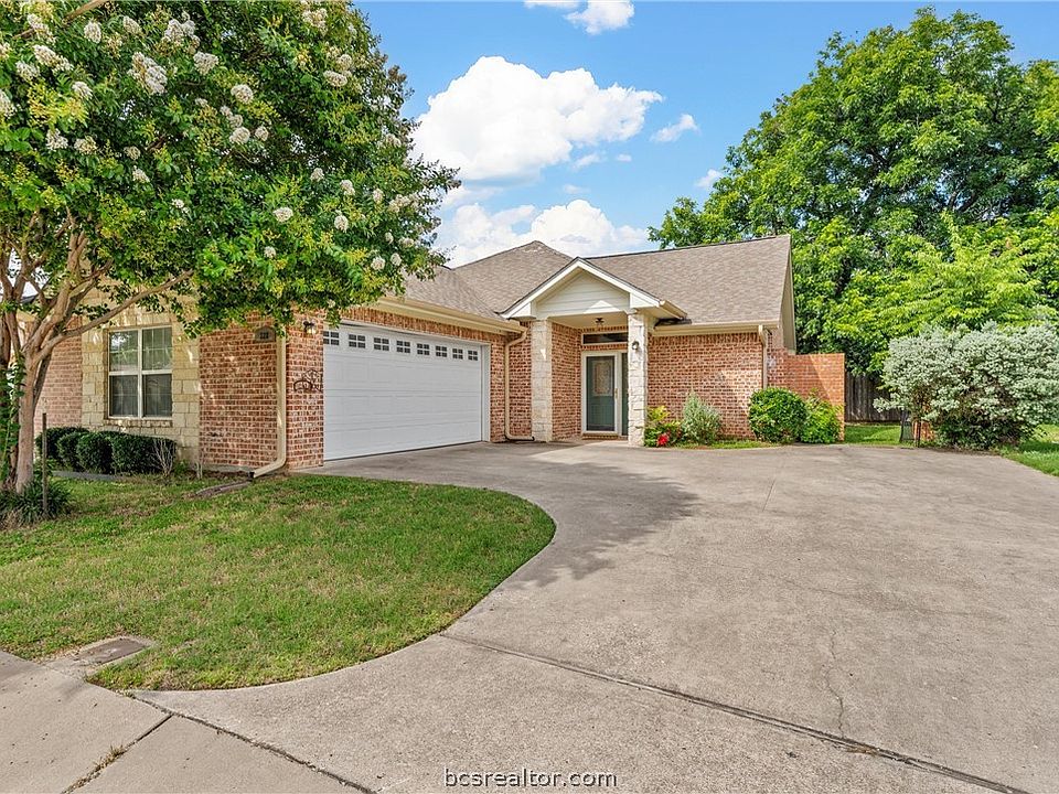 1st image of 328 Wagon Wheel Cir