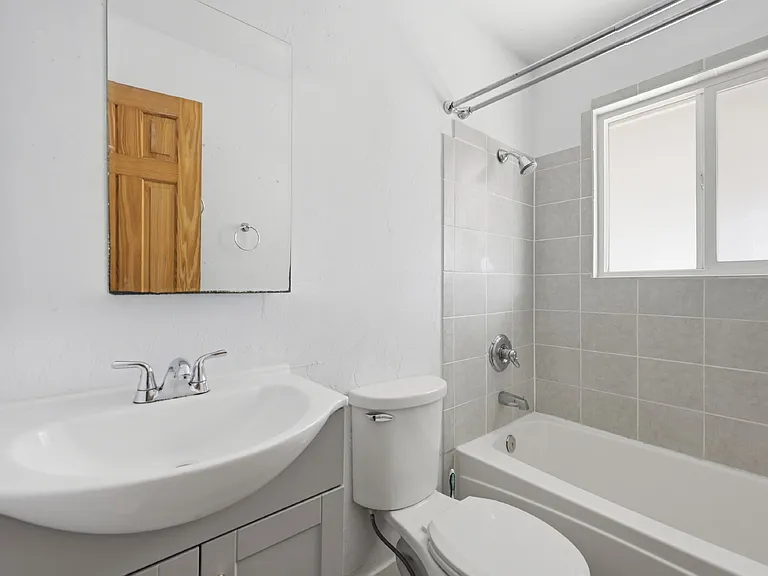 7240 Shawnee Way — Photo 21