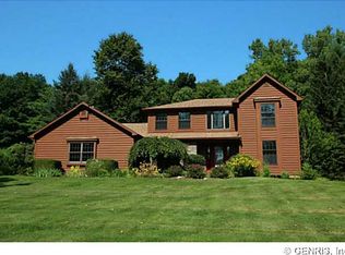 59 Thunder Ridge Dr, Rush, NY 14543