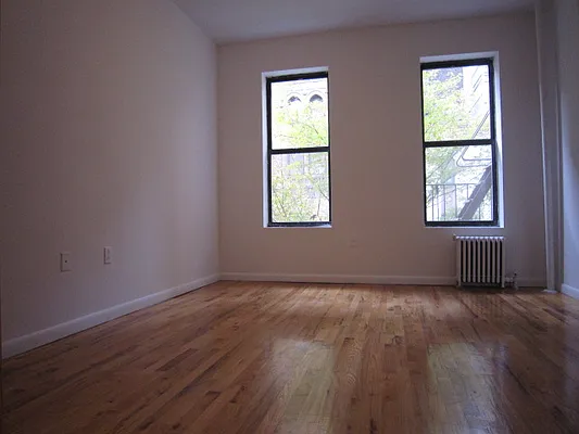 Rented by Apartments by Us | media 25