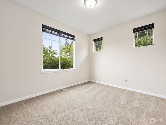 3rd image of 23607 80th Avenue Ct E