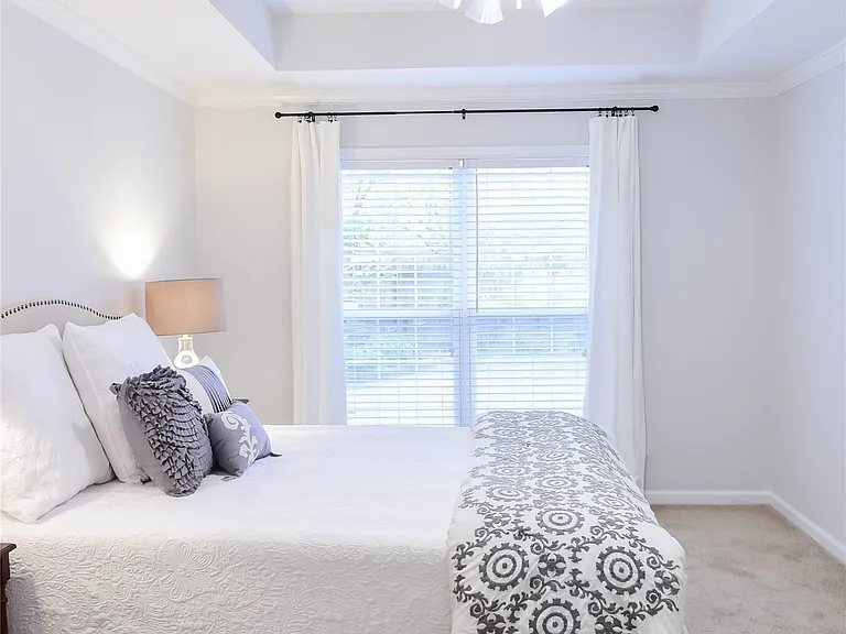 2104 Halcyon Downs Loop — Photo 8