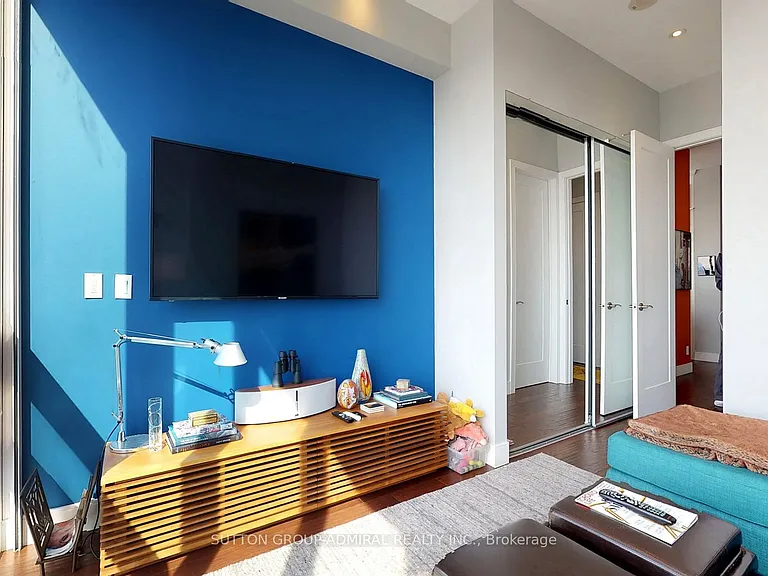 825 Church St #Penthouse 401 — Photo 29