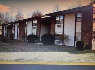 500 Brookview Dr #115, Paris, MO 65275