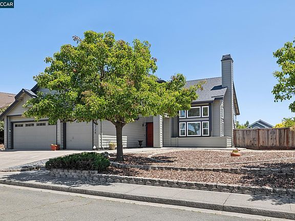 4th image of 2724 De La Briandais Ct