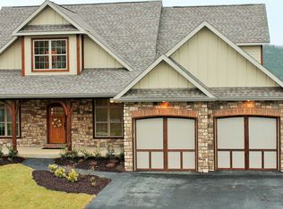 135 Provence, Blue Eye, MO 65611