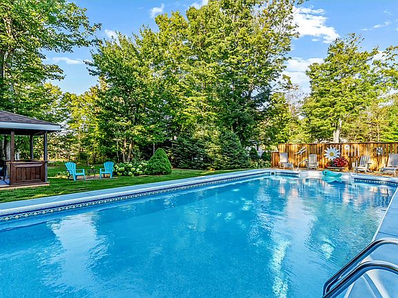 5th image of 92 Lecky Rd