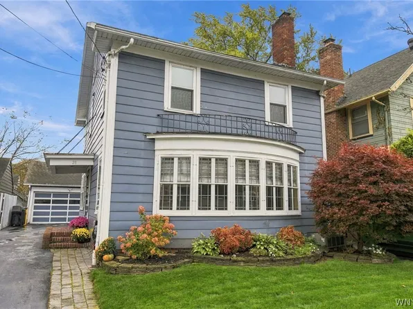 28 Thomas Ave, Batavia, NY 14020