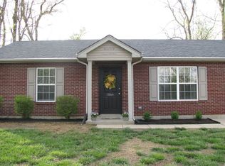 673 Canoe Creek Dr, Henderson, KY 42420