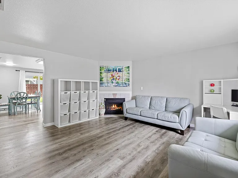 6320 Candlestick Dr — Photo 5