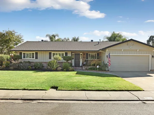 7042 Richmond Pl, Stockton, CA 95207