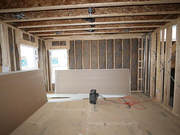 3rd image of 5691 Vance Way