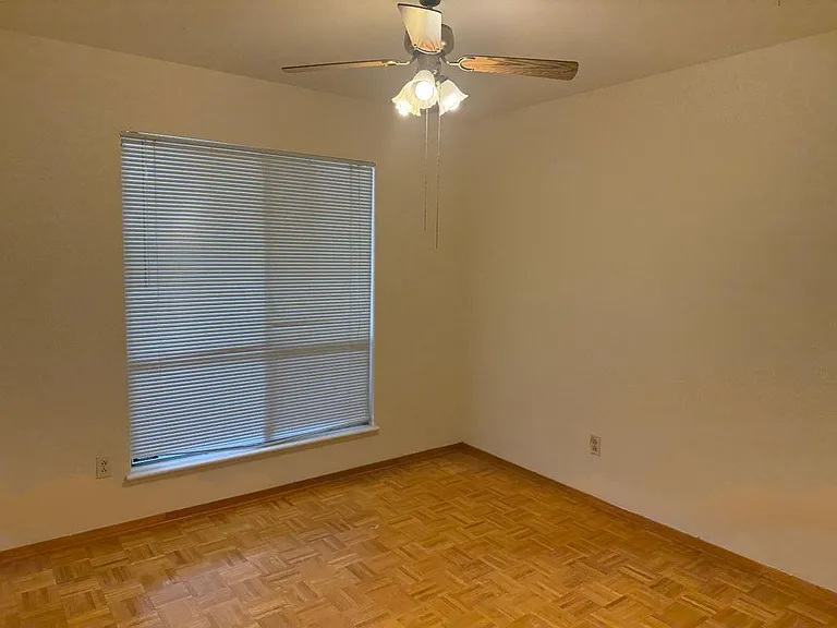 1731 Miramonte Ct — Photo 10