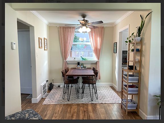 2nd image of 1118 Laurel St APT 1