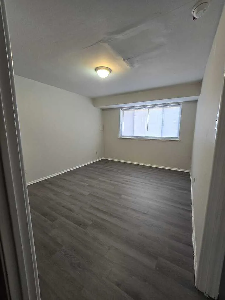 1 bed, $790 — Photo 1