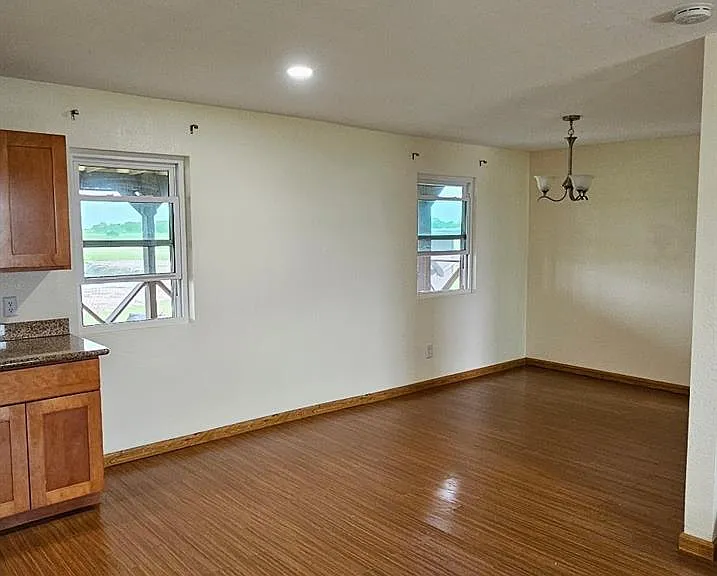 2918 N Fairway Dr — Photo 4