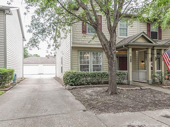 2nd image of 29711 Valley Center Dr