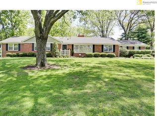 2412 W 86th Ter, Leawood, KS 66206
