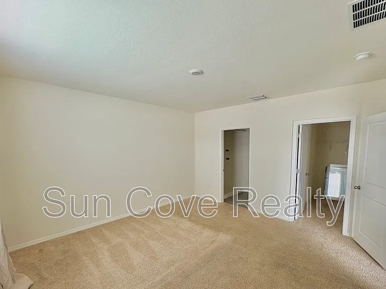 3180 Suncoast Plains Dr — Photo 12