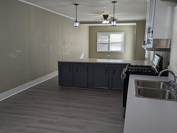 5th image of 110 S Bonin St